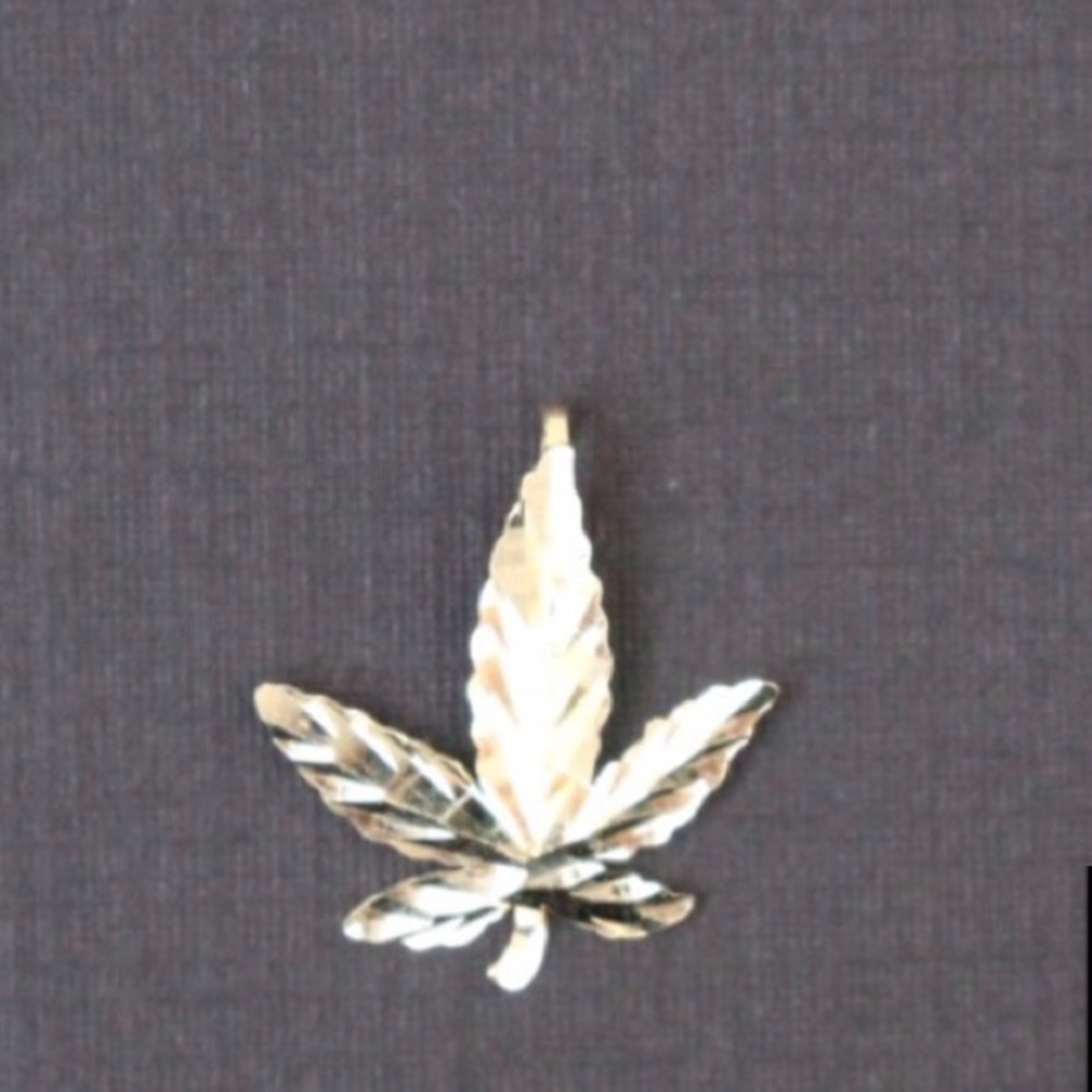 14k gold dainty marijuana leaf pendant real gold